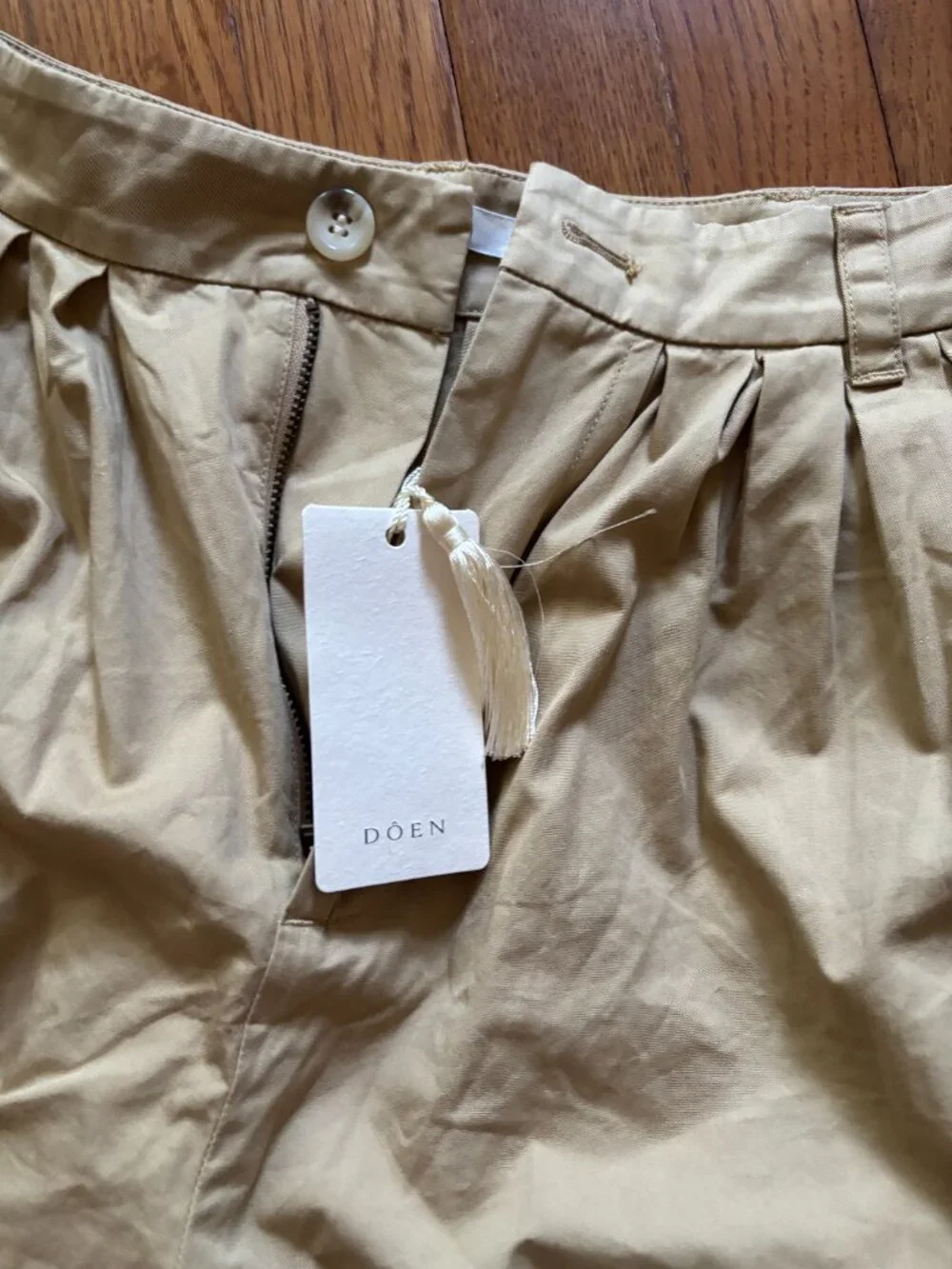 NWT DÔEN Paige Short in Desert